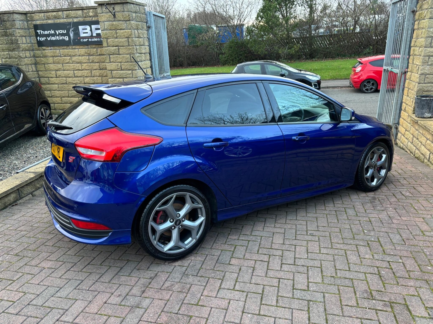 Used Ford Focus 2017 for sale - 76752884: Photo 11