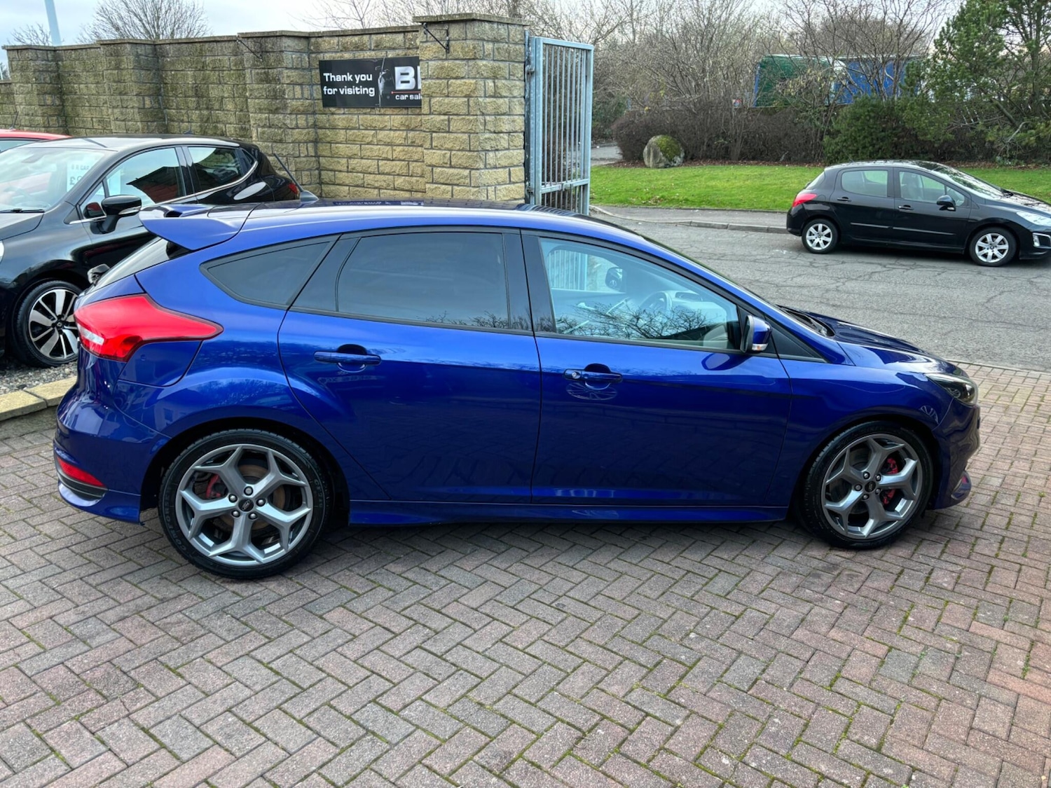 Used Ford Focus 2017 for sale - 76752884: Photo 12