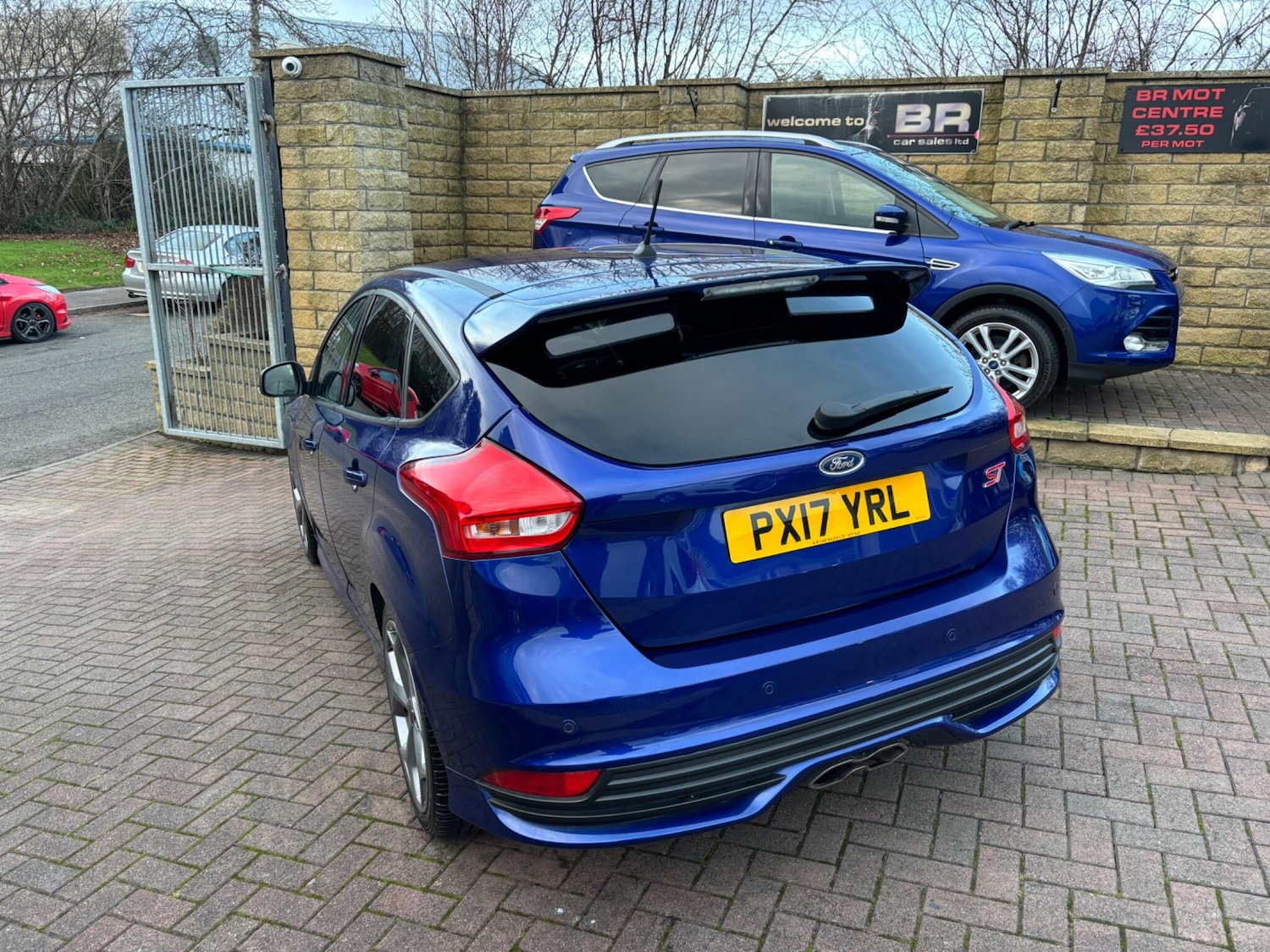 Used Ford Focus 2017 for sale - 76752884: Photo 8