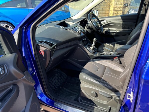 Used Ford Kuga 2015 for sale - 74642219: Photo 27