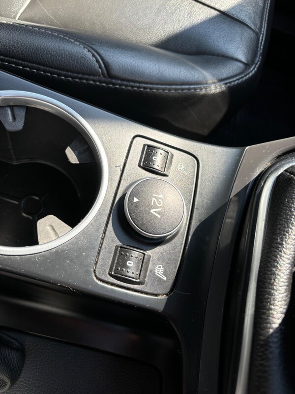 Used Ford Kuga 2015 for sale - 74642219: Photo 44