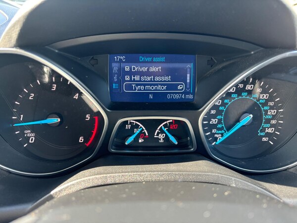 Used Ford Kuga 2015 for sale - 74642219: Photo 50