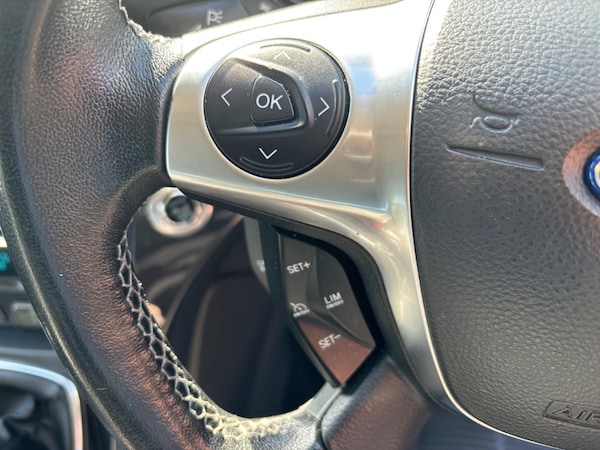 Used Ford Kuga 2015 for sale - 74788146: Photo 41