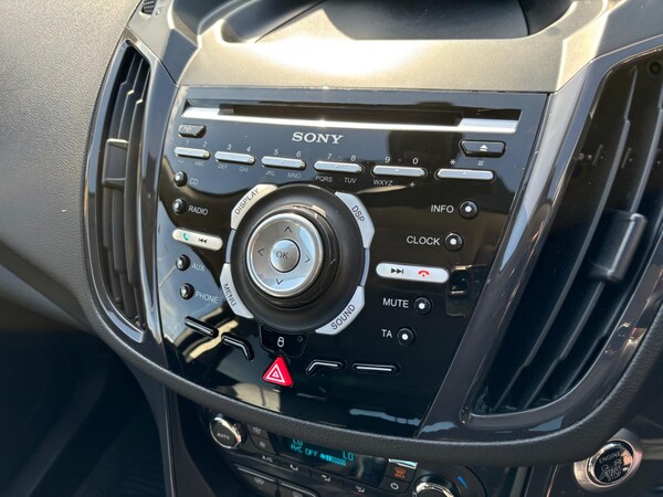 Used Ford Kuga 2015 for sale - 74788146: Photo 46