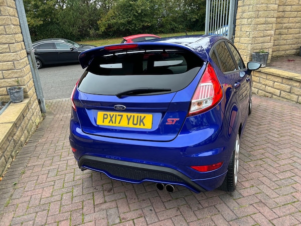 Used Ford Fiesta 2017 for sale - 76137801: Photo 11