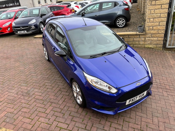 Used Ford Fiesta 2017 for sale - 76137801: Photo 16