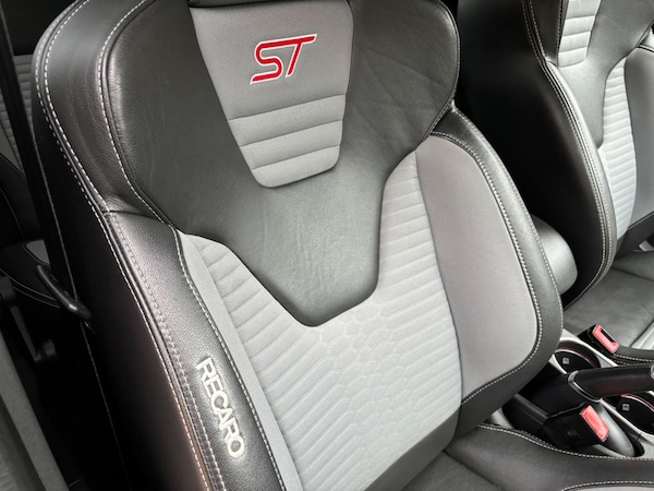 Used Ford Fiesta 2017 for sale - 76137801: Photo 28