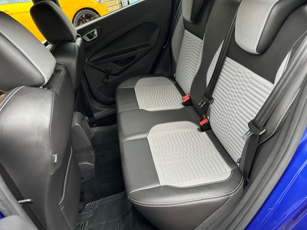 Used Ford Fiesta 2017 for sale - 76137801: Photo 33