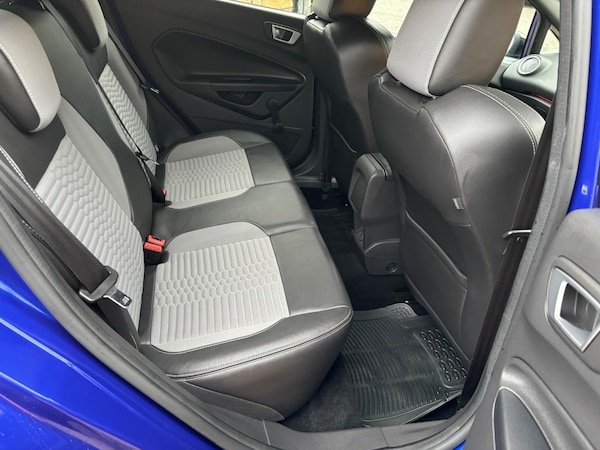 Used Ford Fiesta 2017 for sale - 76137801: Photo 34