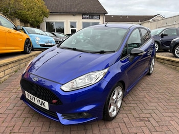 Used Ford Fiesta 2017 for sale - 76137801: Photo 4