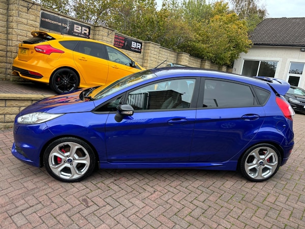 Used Ford Fiesta 2017 for sale - 76137801: Photo 6