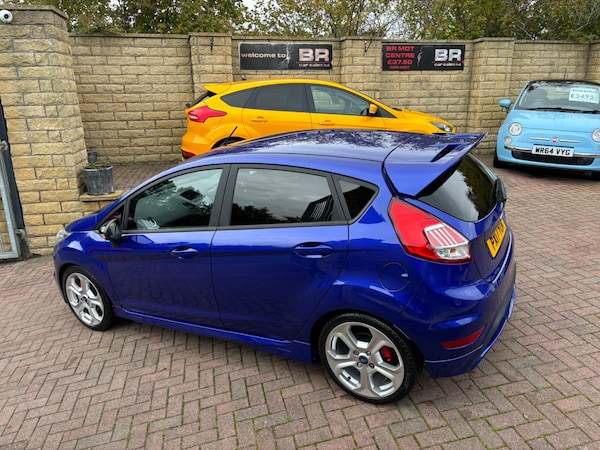 Used Ford Fiesta 2017 for sale - 76137801: Photo 7