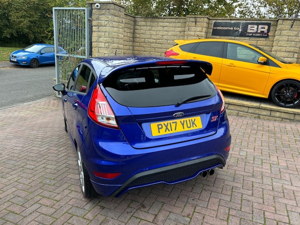 Used Ford Fiesta 2017 for sale - 76137801: Photo 9