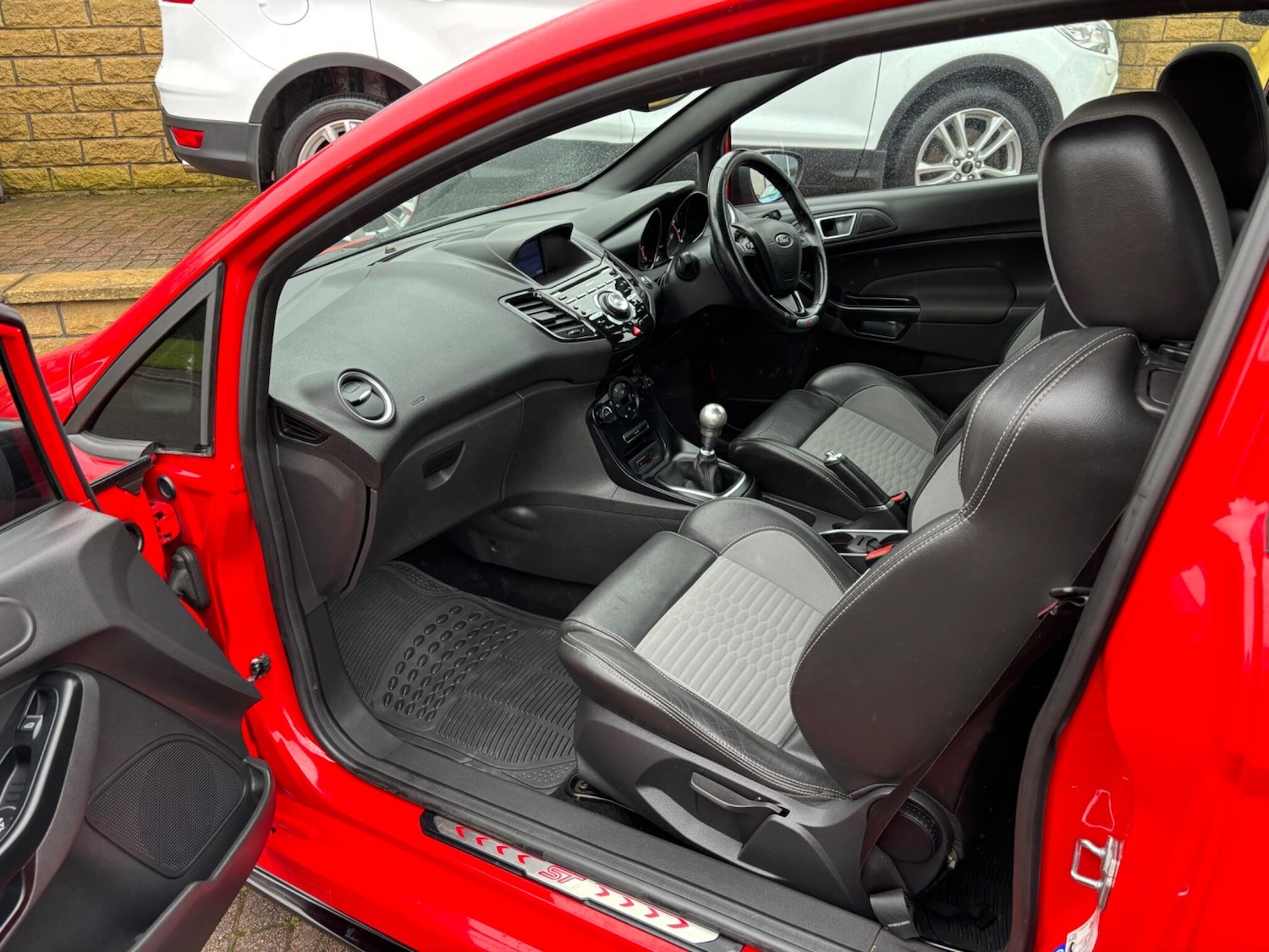 Used Ford Fiesta for sale - 77633795: Photo 26