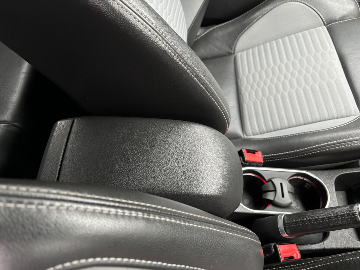 Used Ford Fiesta for sale - 77633795: Photo 47