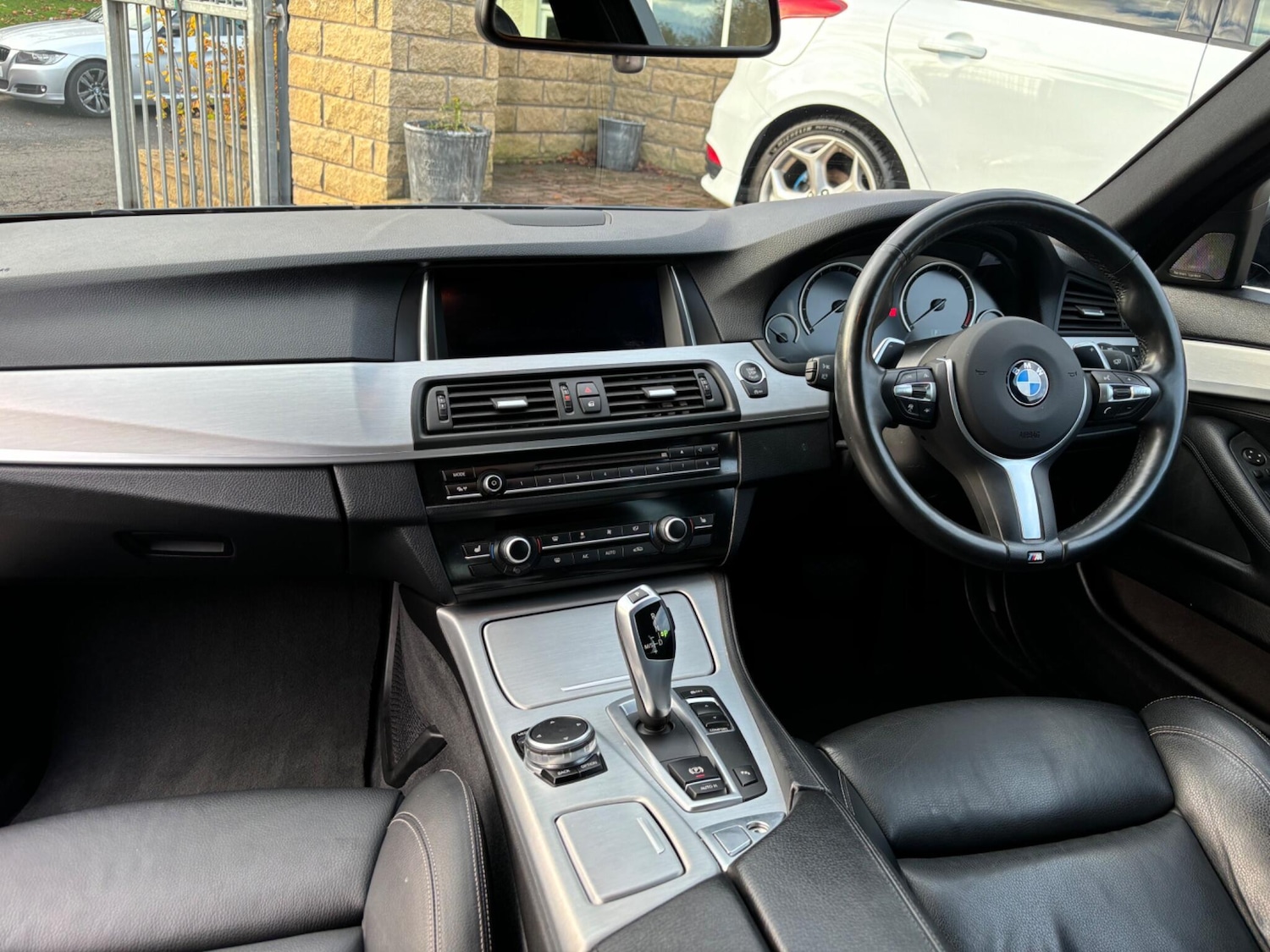 Used BMW 5 Series 2016 for sale - 76484539: Photo 24