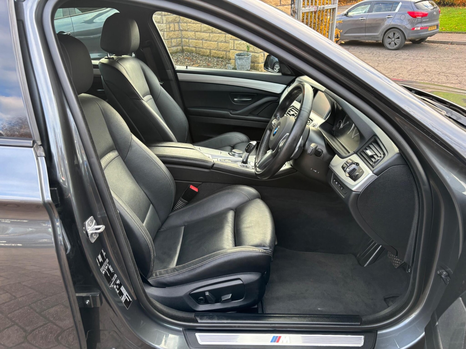 Used BMW 5 Series 2016 for sale - 76484539: Photo 26