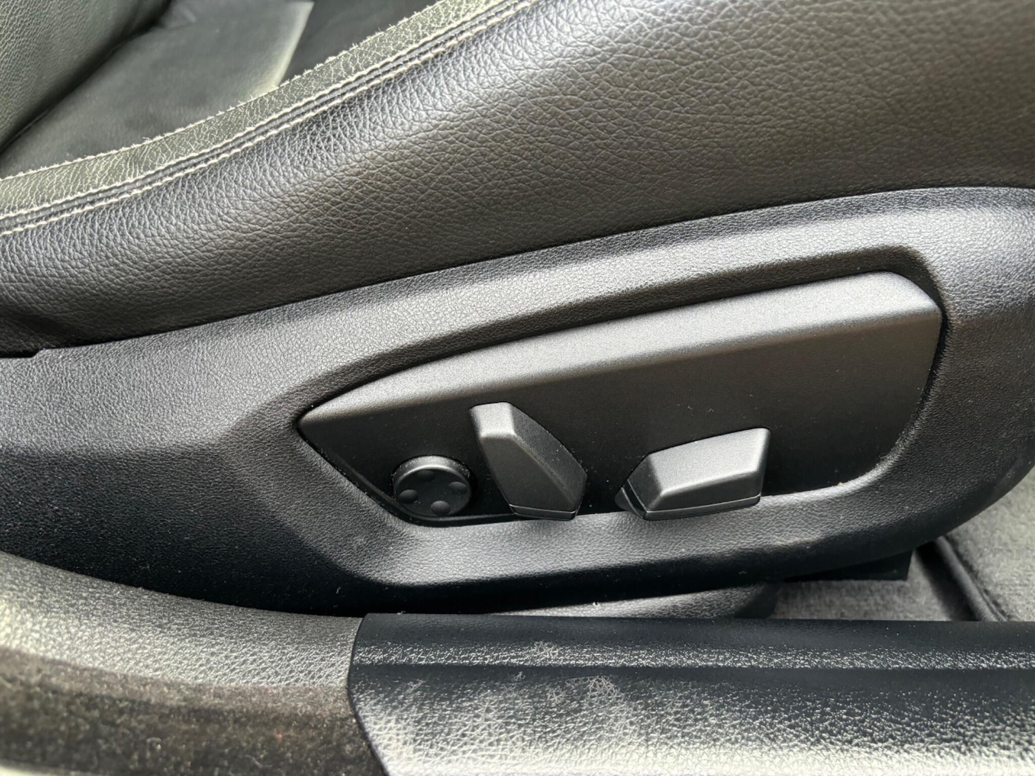 Used BMW 5 Series 2016 for sale - 76484539: Photo 51