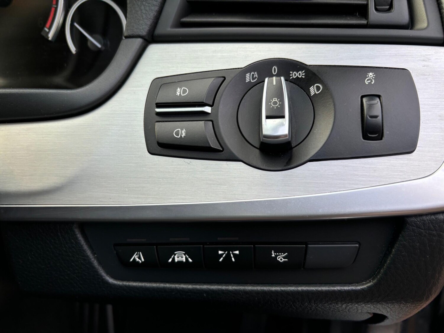 Used BMW 5 Series 2016 for sale - 76484539: Photo 52