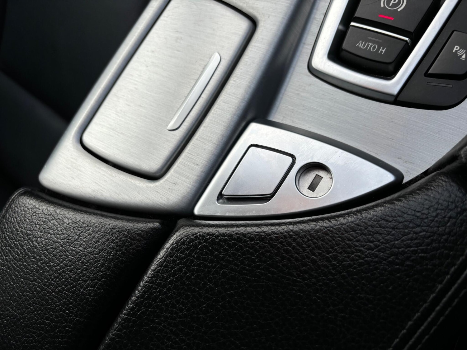 Used BMW 5 Series 2016 for sale - 76484539: Photo 75