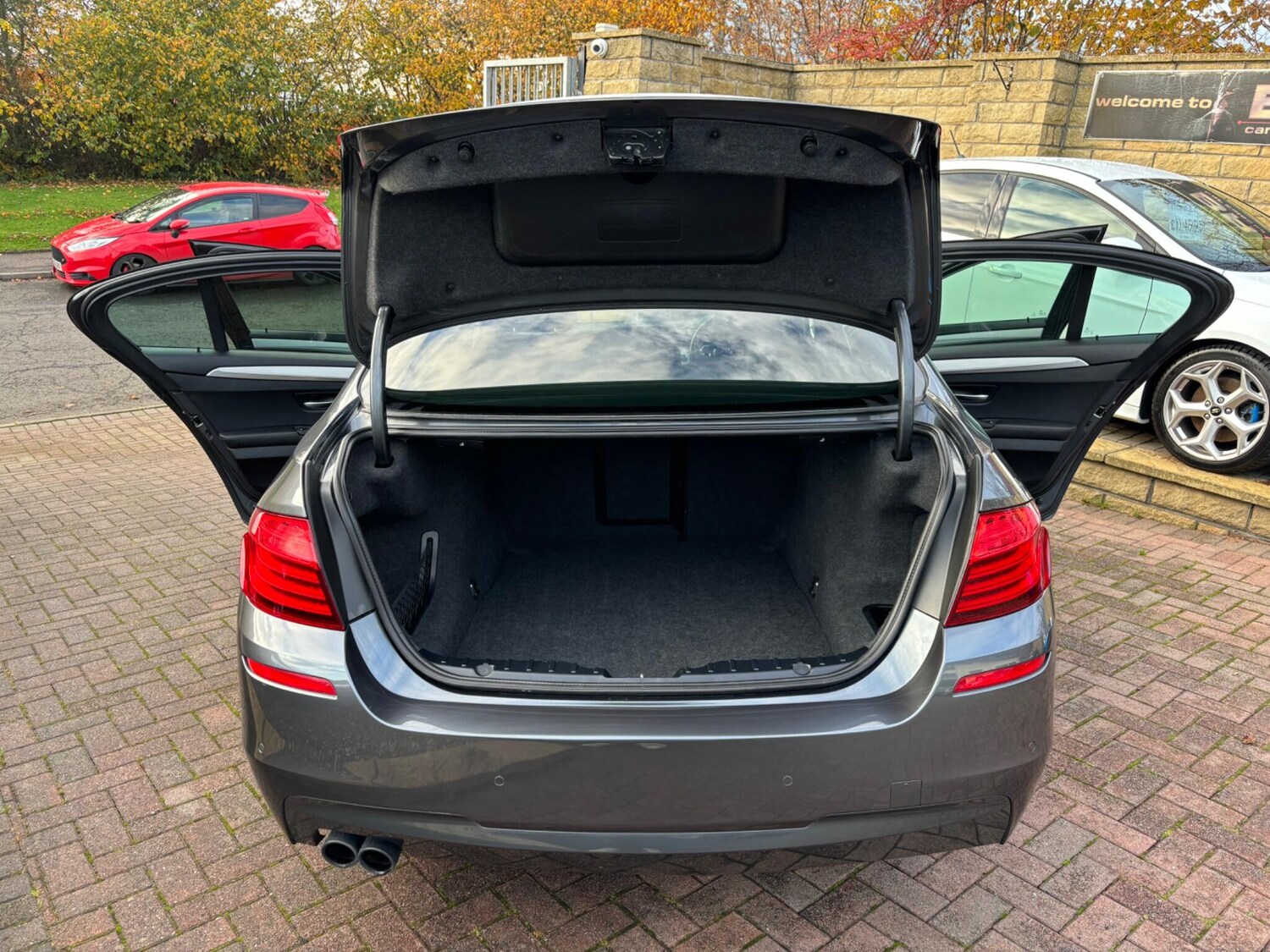 Used BMW 5 Series 2016 for sale - 76484539: Photo 95