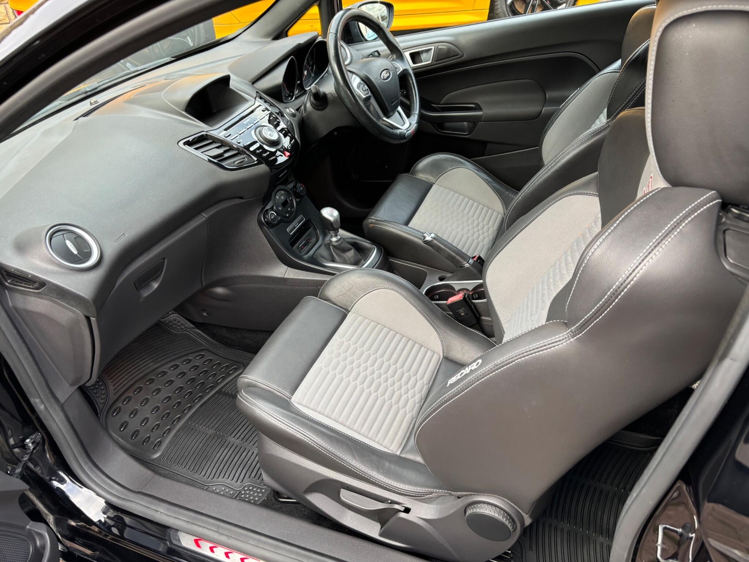 Used Ford Fiesta for sale - 76996109: Photo 26