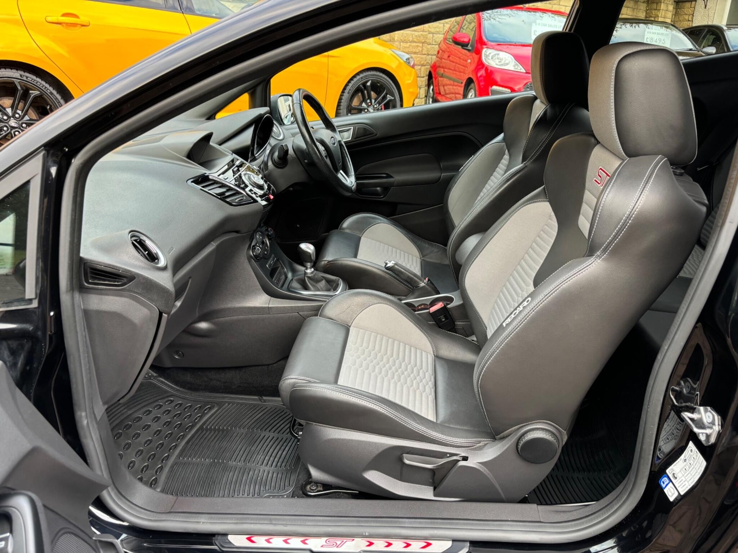 Used Ford Fiesta for sale - 76996109: Photo 27