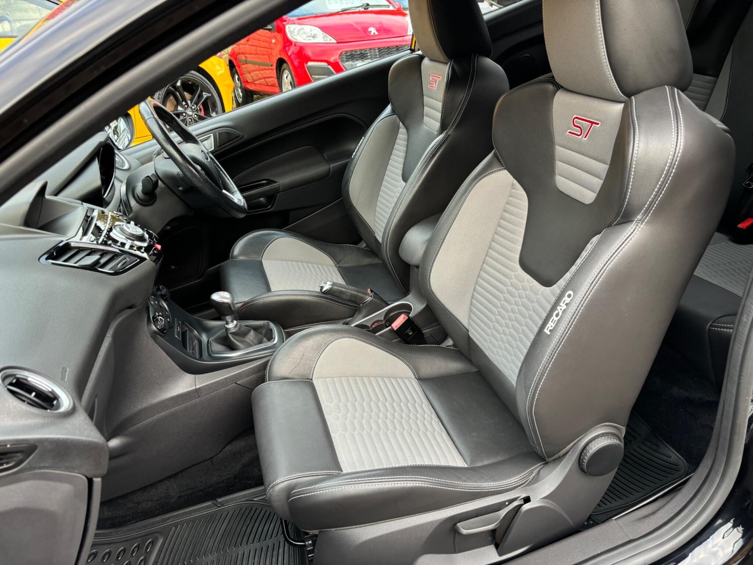 Used Ford Fiesta for sale - 76996109: Photo 28