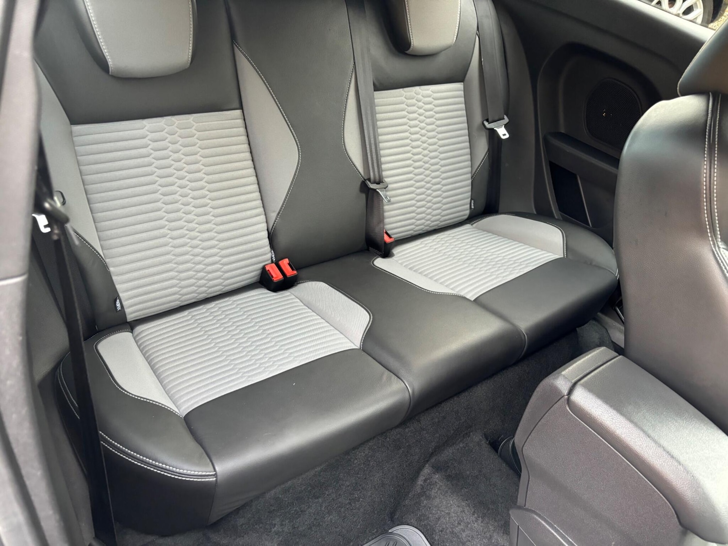 Used Ford Fiesta for sale - 76996109: Photo 30