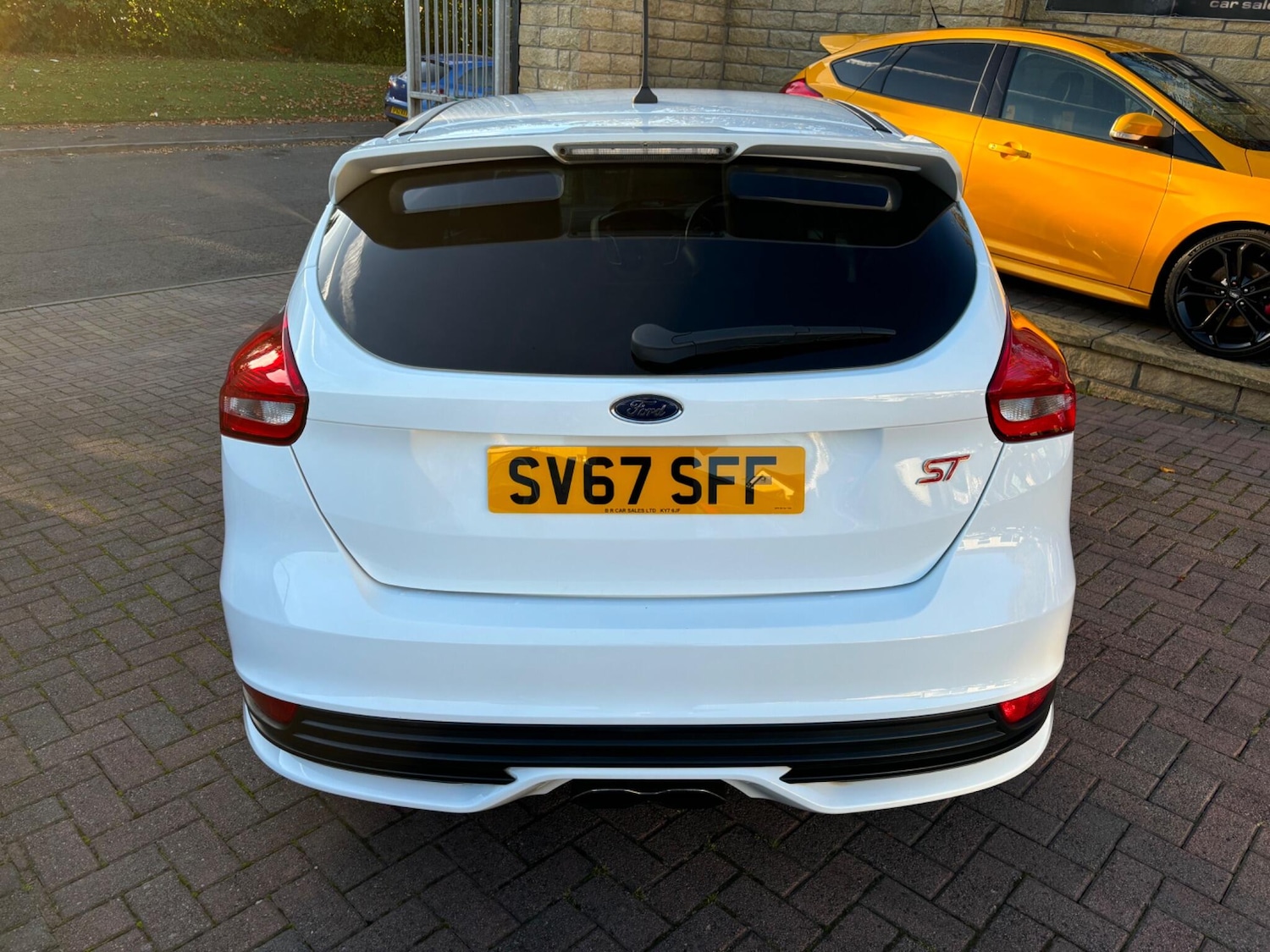 Used Ford Focus 2017 for sale - 75681970: Photo 11