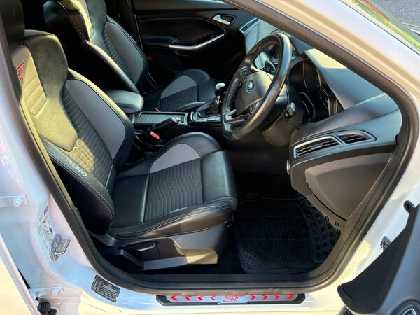 Used Ford Focus 2017 for sale - 75681970: Photo 24