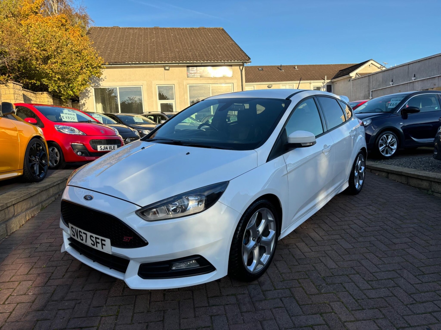 Used Ford Focus 2017 for sale - 75681970: Photo 5