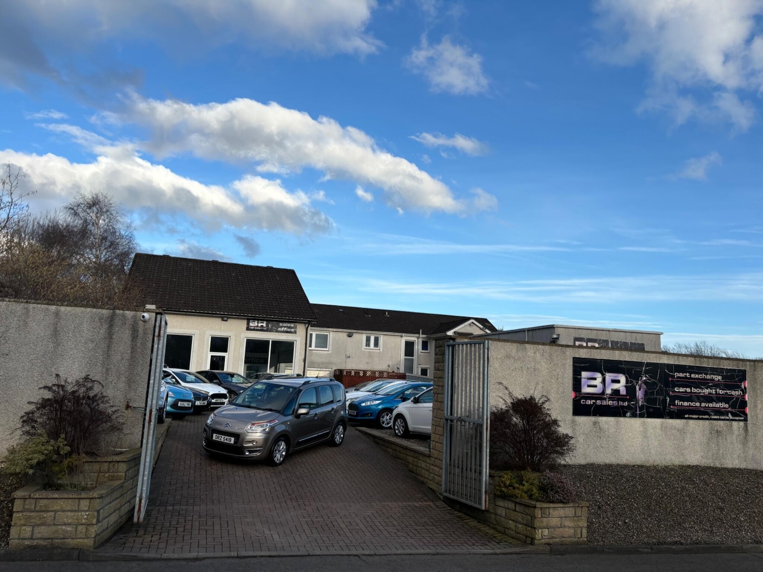 Used Citroen C3 Picasso for sale - 77737057: Photo 2