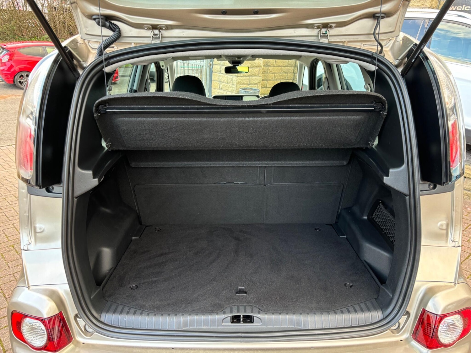 Used Citroen C3 Picasso for sale - 77737057: Photo 32