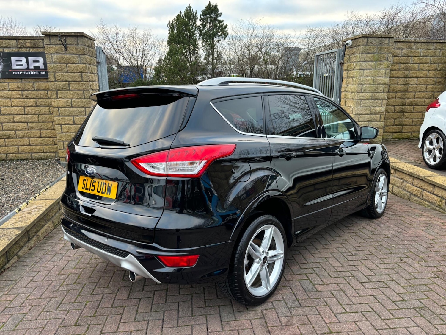 Used Ford Kuga 2015 for sale - 77029247: Photo 12