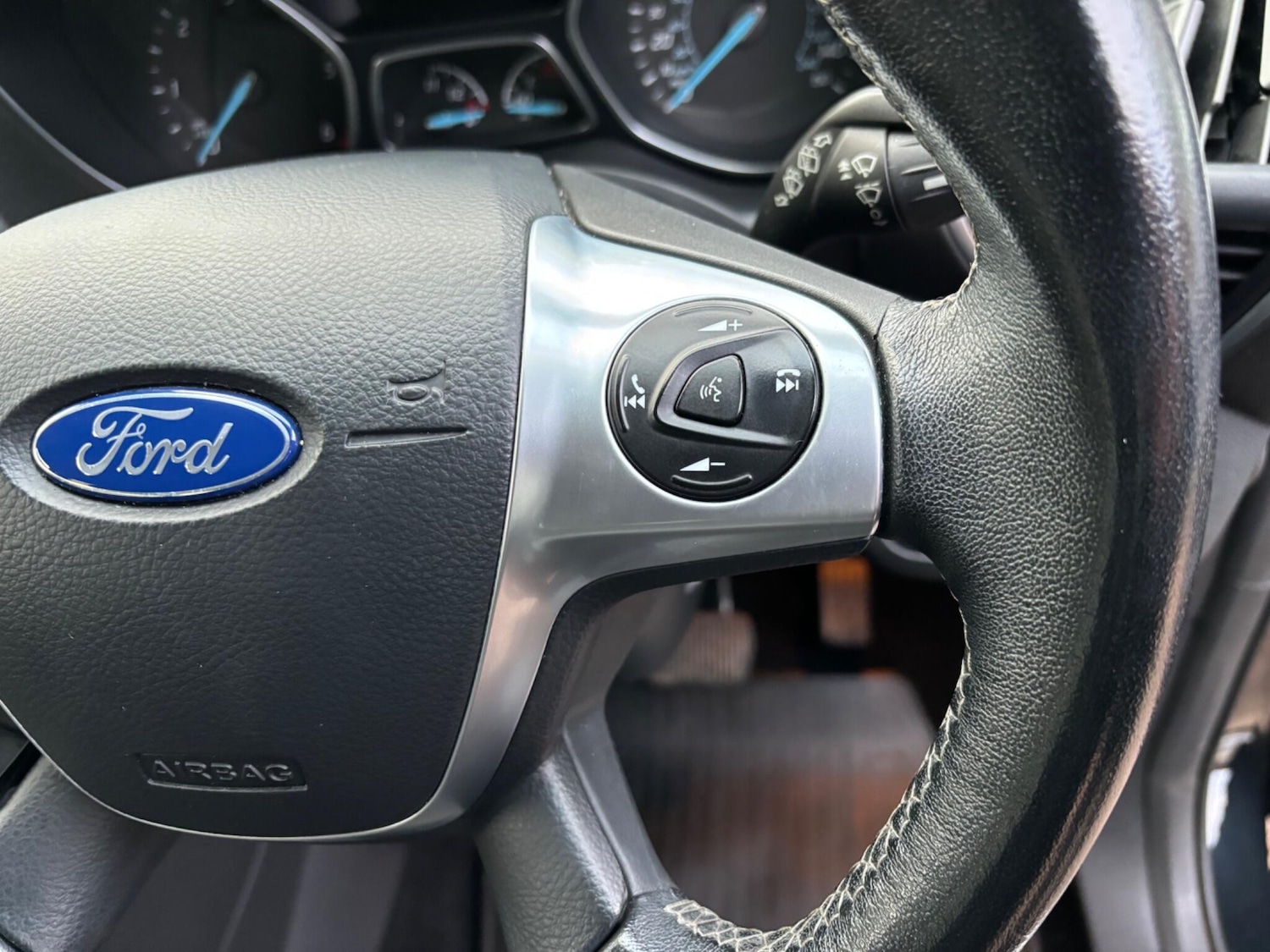 Used Ford Kuga 2015 for sale - 77029247: Photo 45