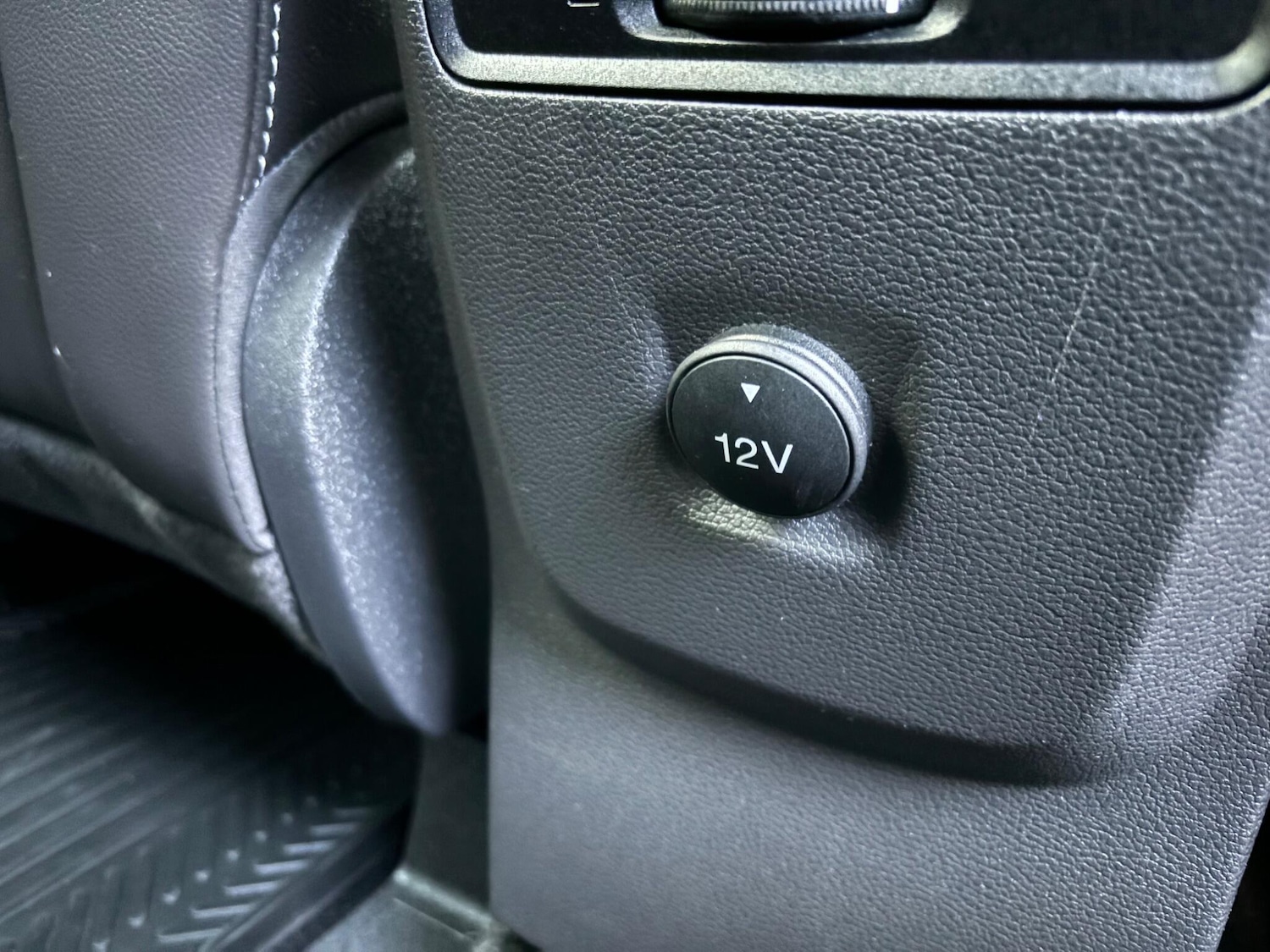 Used Ford Kuga 2015 for sale - 77029247: Photo 67