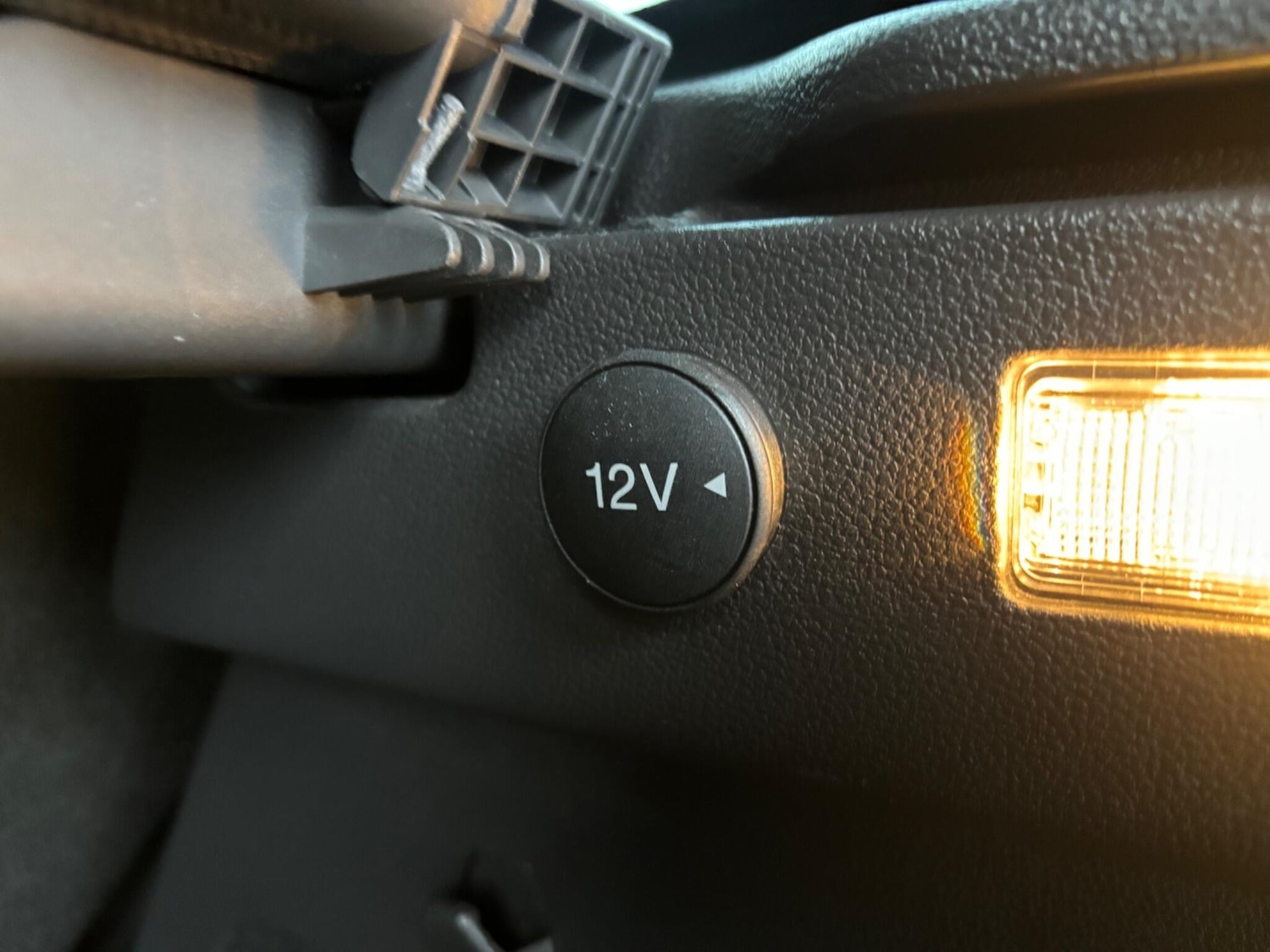 Used Ford Kuga 2015 for sale - 77029247: Photo 68