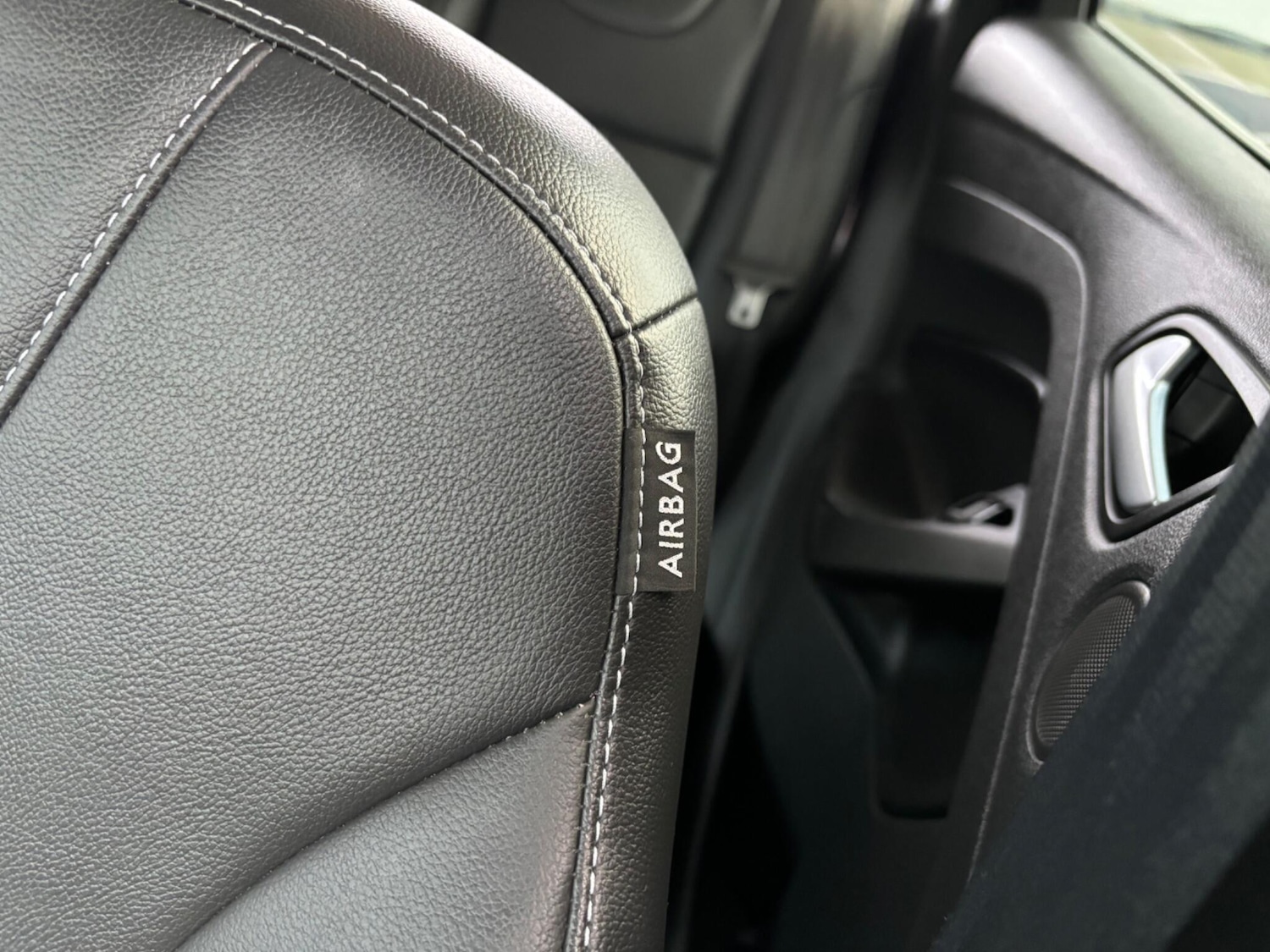 Used Ford Kuga 2015 for sale - 77029247: Photo 71