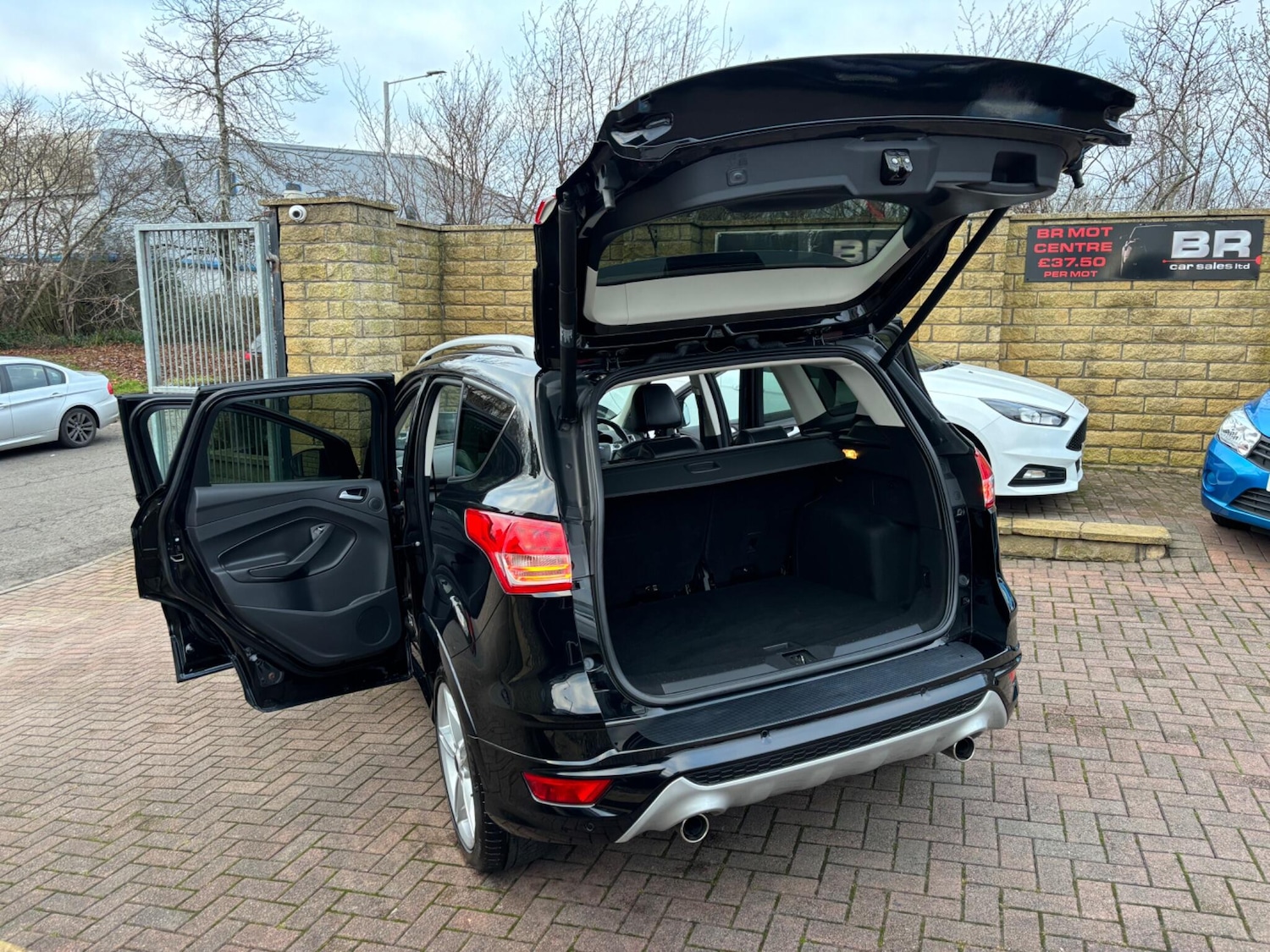 Used Ford Kuga 2015 for sale - 77029247: Photo 81