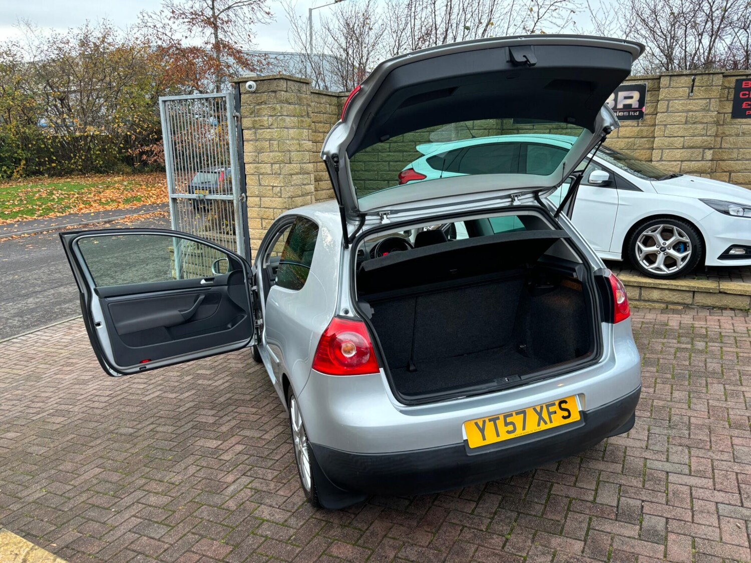 Used Volkswagen Golf 2007 for sale - 75927567: Photo 78