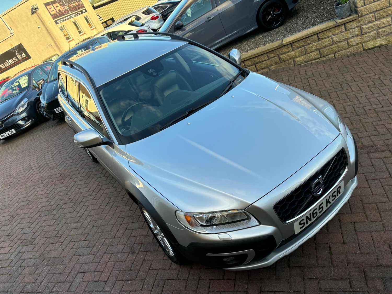 Used Volvo XC70 2015 for sale - 76326715: Photo 14