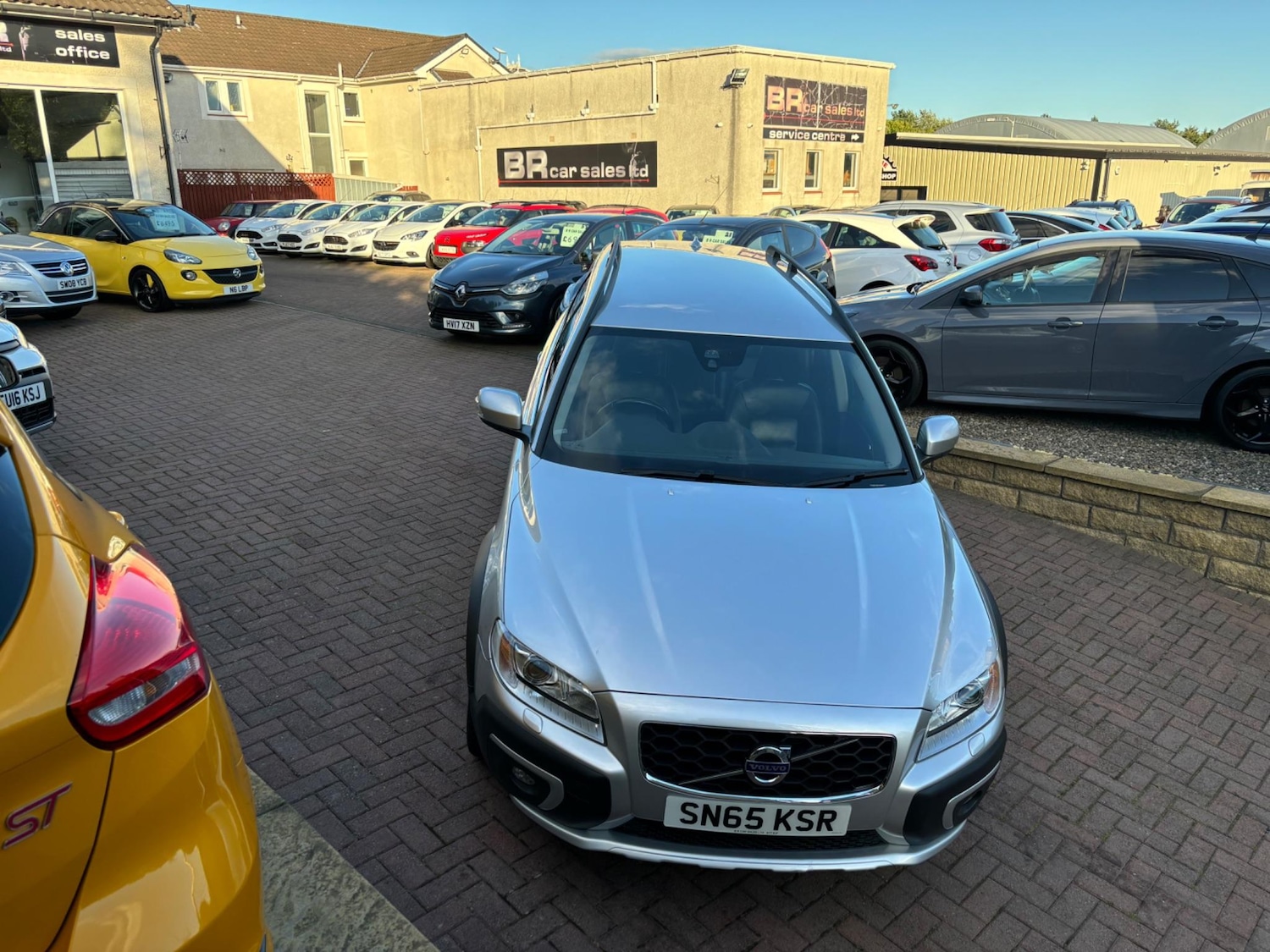 Used Volvo XC70 2015 for sale - 76326715: Photo 15