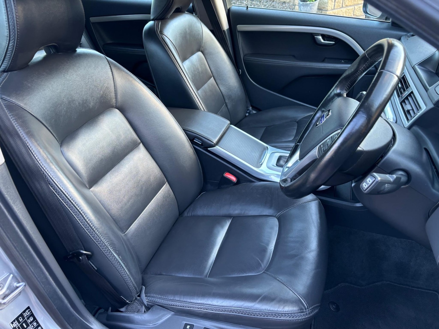 Used Volvo XC70 2015 for sale - 76326715: Photo 27
