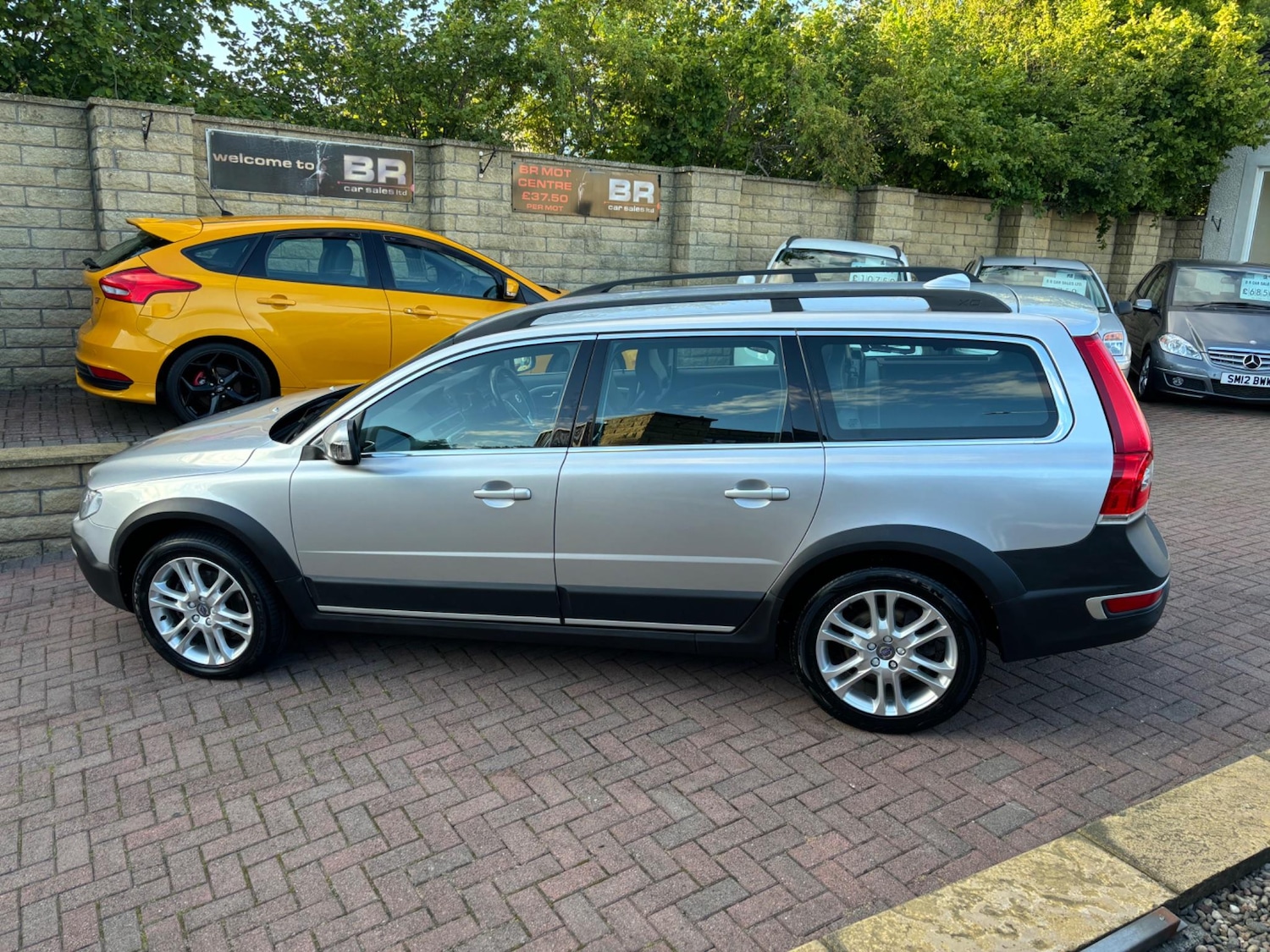 Used Volvo XC70 2015 for sale - 76326715: Photo 7