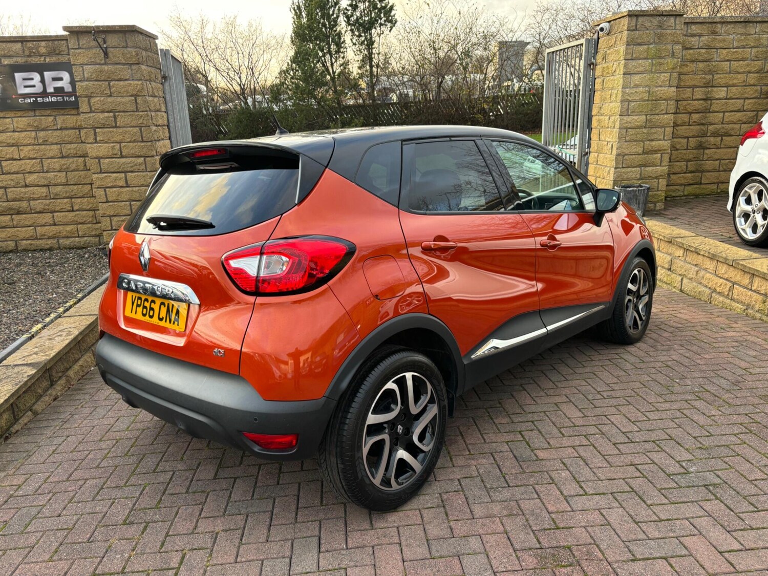 Used Renault Captur 2016 for sale - 75905757: Photo 10