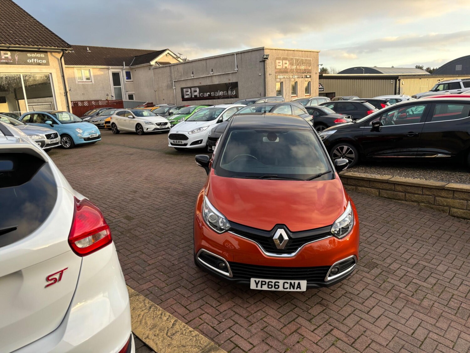 Used Renault Captur 2016 for sale - 75905757: Photo 15