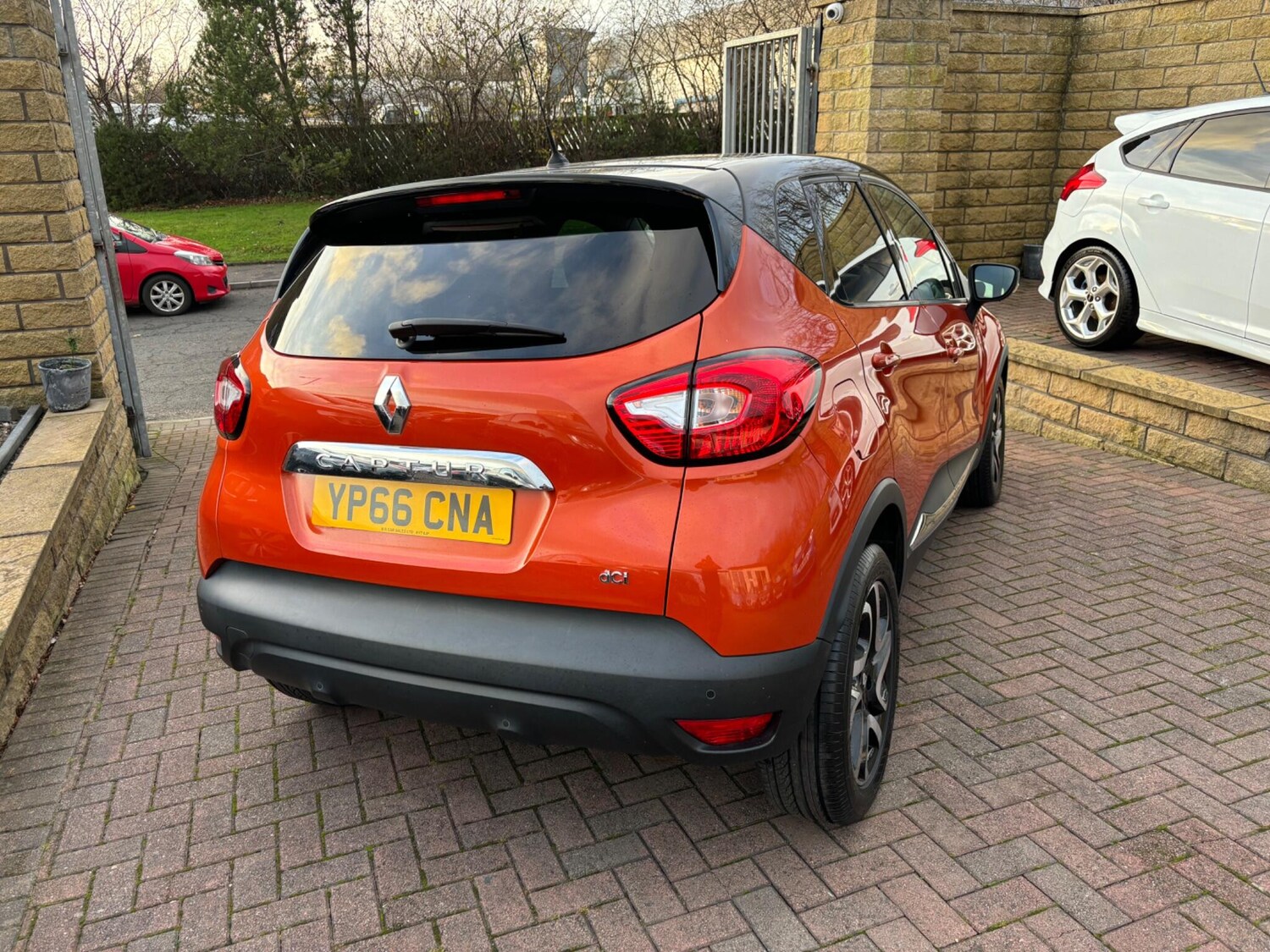 Used Renault Captur 2016 for sale - 75905757: Photo 9