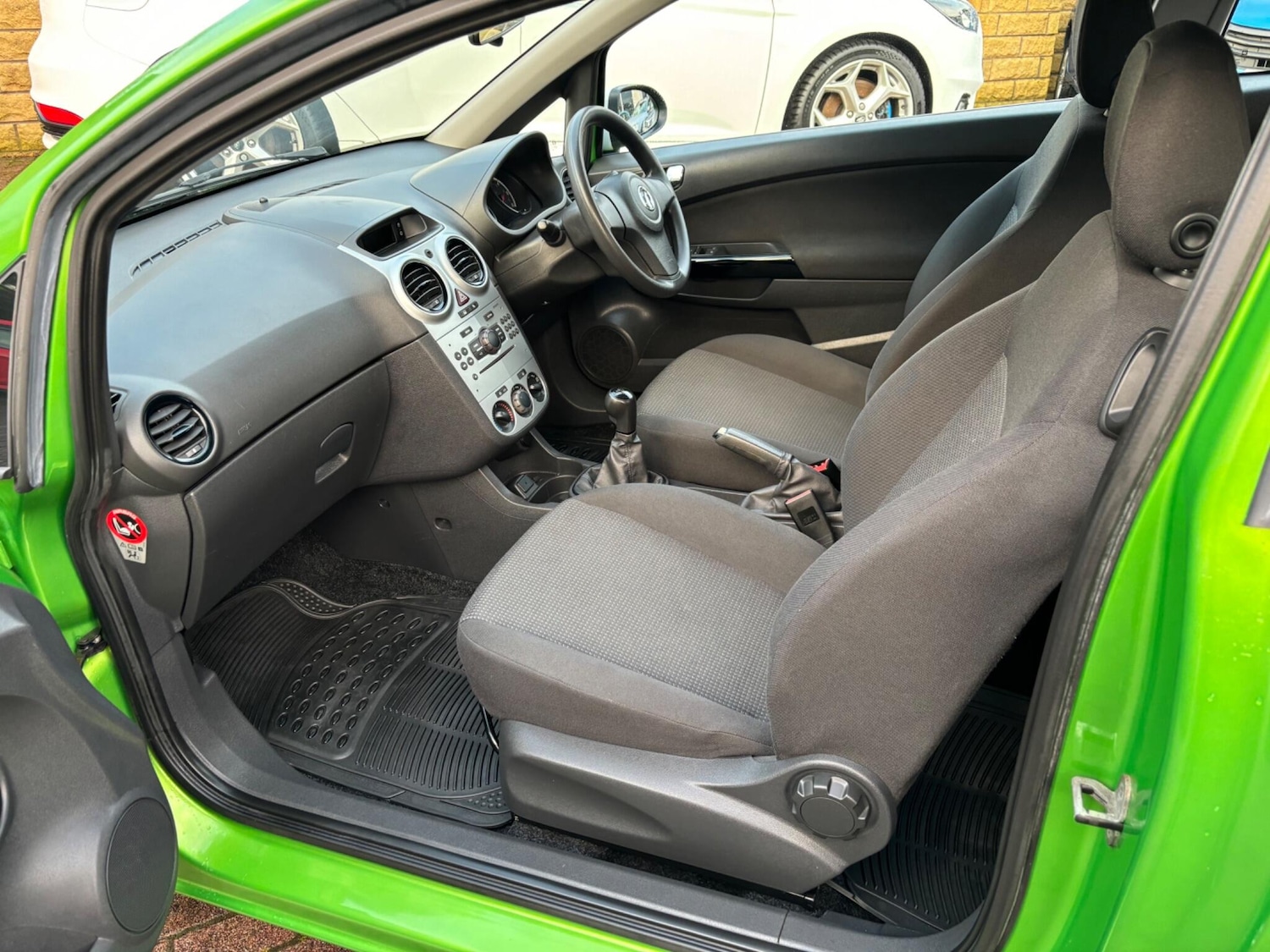 Used Vauxhall Corsa 2013 for sale - 76849693: Photo 26