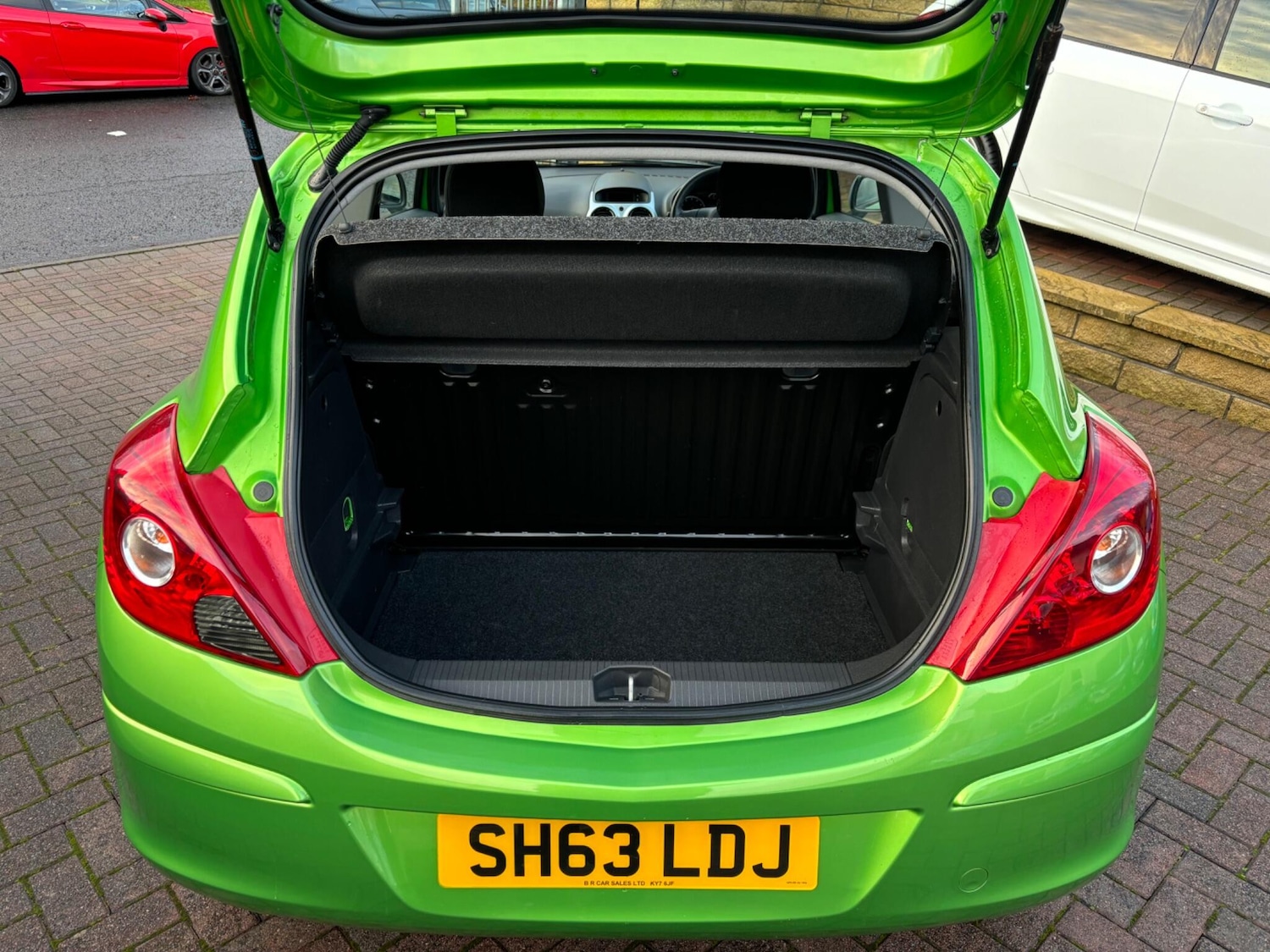 Used Vauxhall Corsa 2013 for sale - 76849693: Photo 31